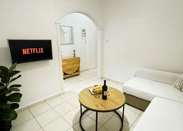 La Perla Di Corfu Apartment